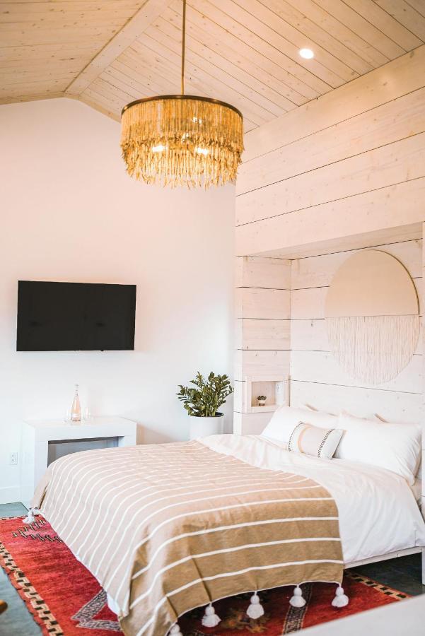 Funboard Room Includes King Bed And Mini Kitchenette Stinson Beach Exteriör bild